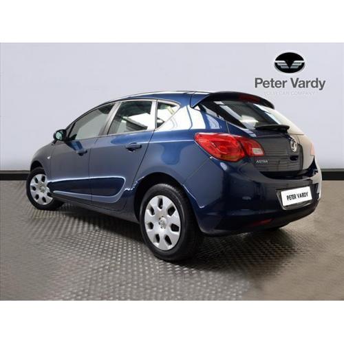 2012 VAUXHALL ASTRA HATCHBACK