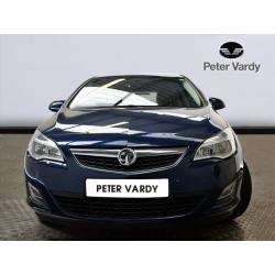2012 VAUXHALL ASTRA HATCHBACK