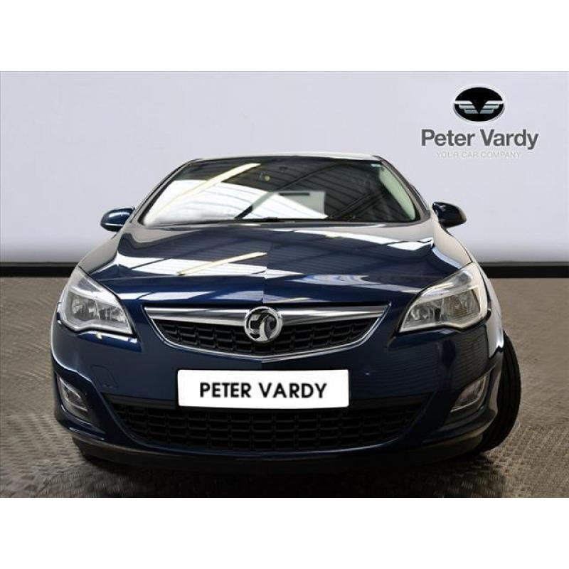 2012 VAUXHALL ASTRA HATCHBACK