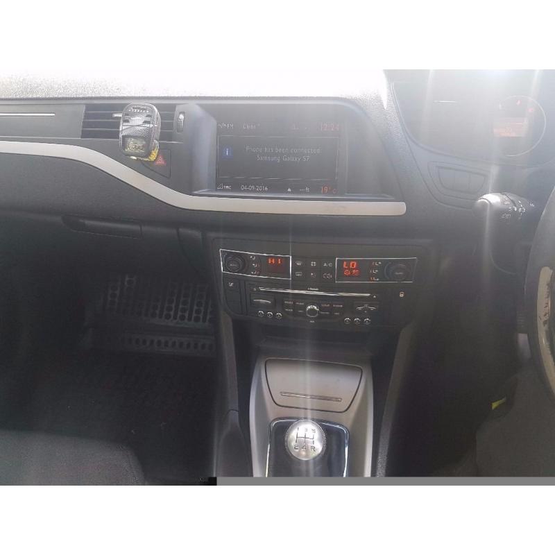 C5 1.6VTR 2012 LowMileage,Tax and Insurance, HighSpec,SatNav,Bluetooth