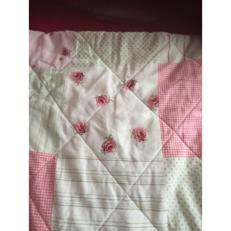 Bed cover patchwork