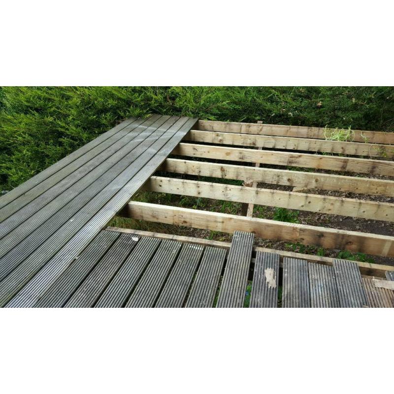 FOR SALE USED DECKING BOARDS 3&4M Lengths + POSTS. 6X2 JOISTS + SCREWS