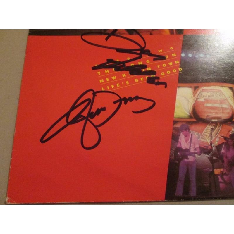 THE EAGLES HAND SIGNED AUTOGRAPHS WITH COA-MUSIC