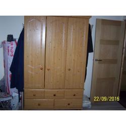 3 door wardrobe