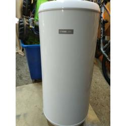 NIBE UKV 100 Buffer Tank and Varem 18L expansion tank