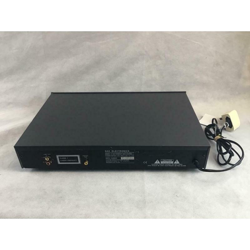 NAD Compact Disc Player Model C520