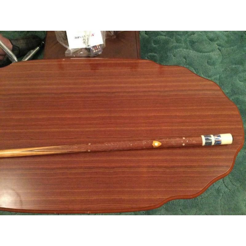 Snooker cue