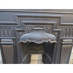 GORGEOUS VINTAGE ORNAMENTAL CAST IRON FIREPLACE