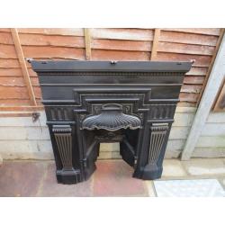GORGEOUS VINTAGE ORNAMENTAL CAST IRON FIREPLACE