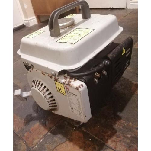 Petrol generator 780W
