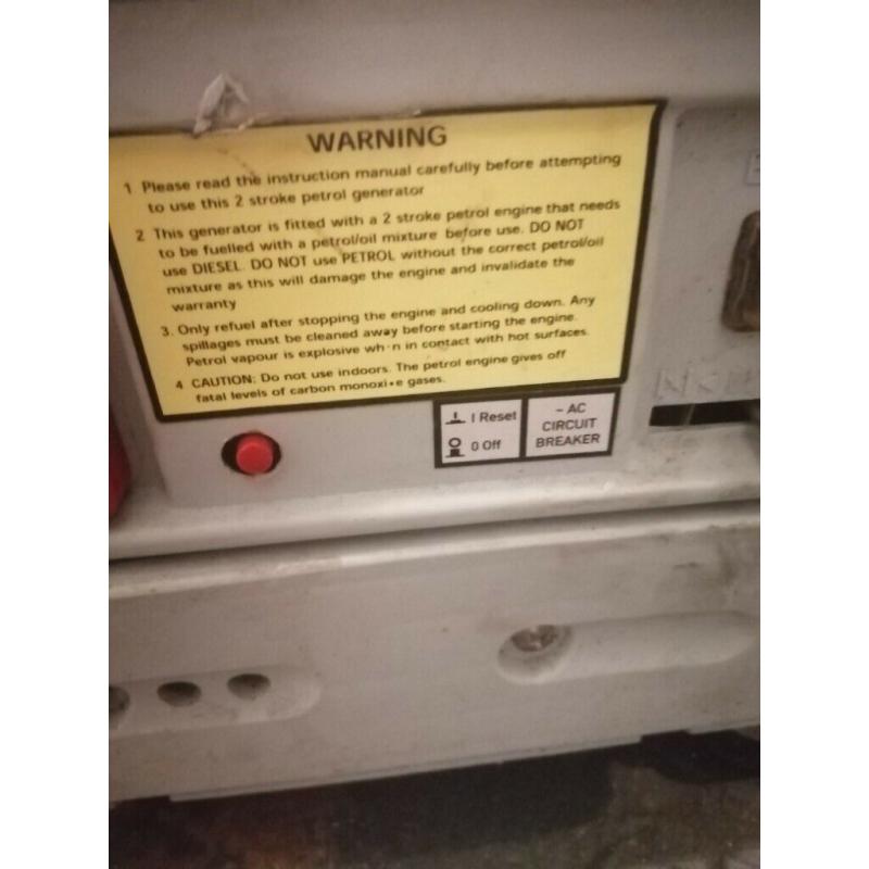 Petrol generator 780W