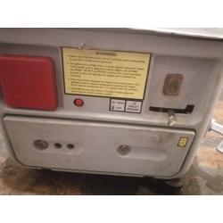 Petrol generator 780W