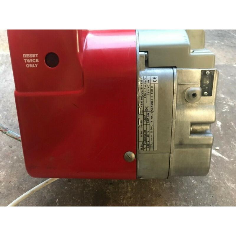 Riello RDB 1 Oil Fired burner 70-90 in Excellent Condition. Fully Overhauled.