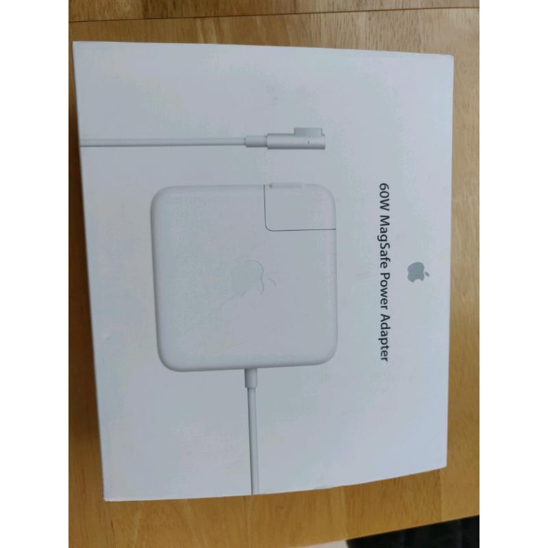 Apple MC461B/B 60W MagSafe Power Adapter for MacBook and 13" MacBook P