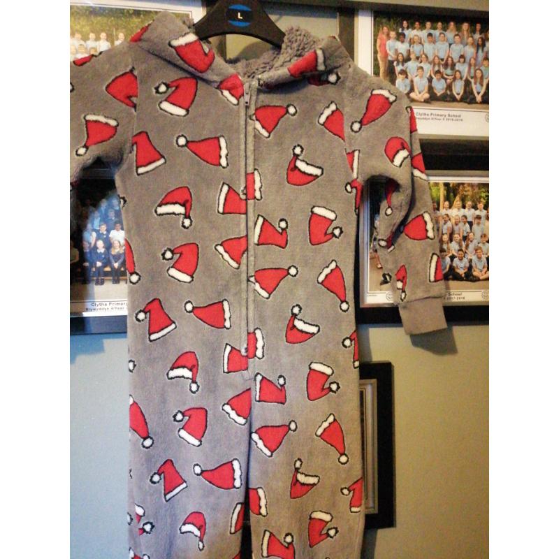 Girls Xmas onesie 6/7