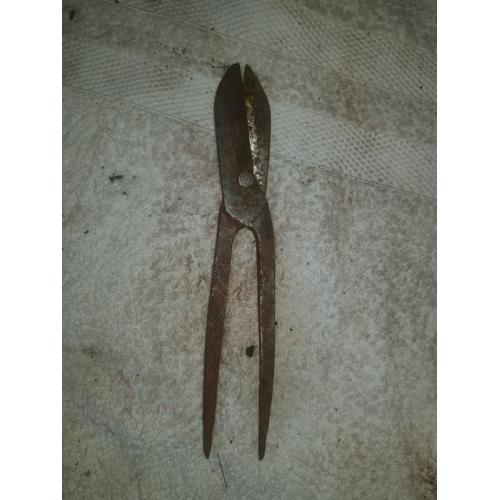 Tin snips