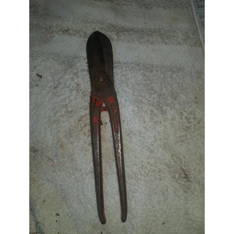 Tin snips