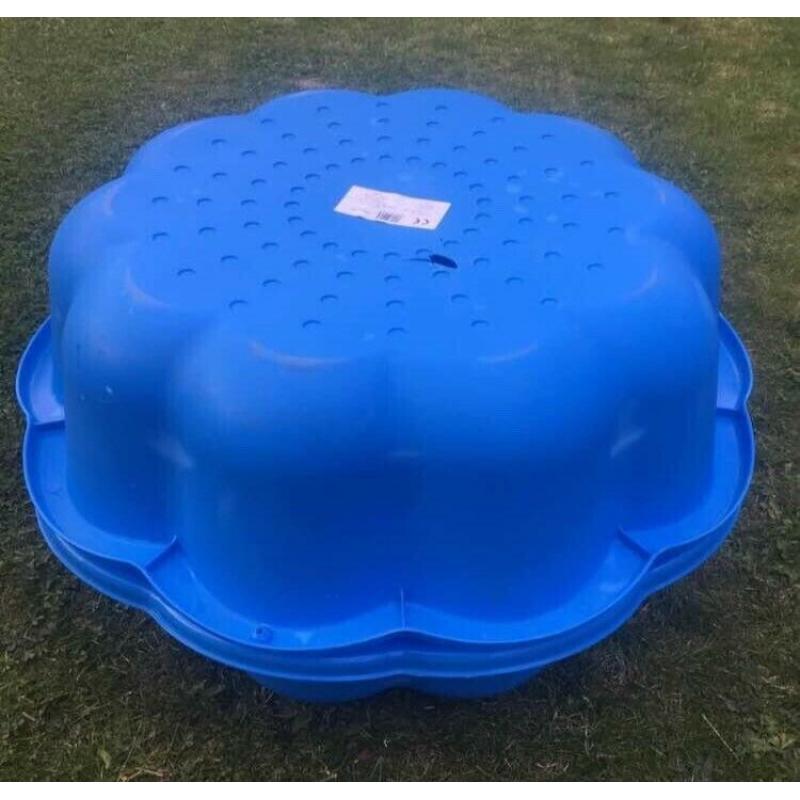Sand pit water pit