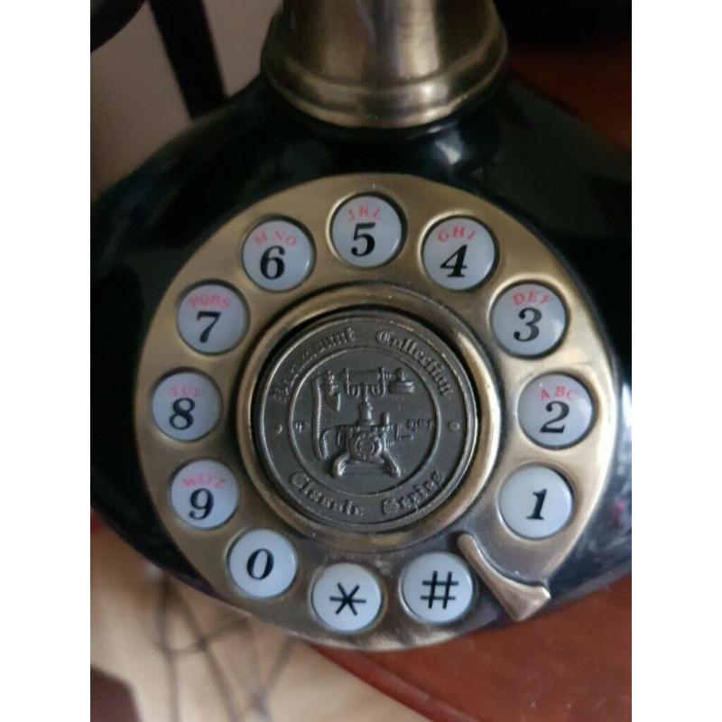 Paramount Collectors Series Telephone