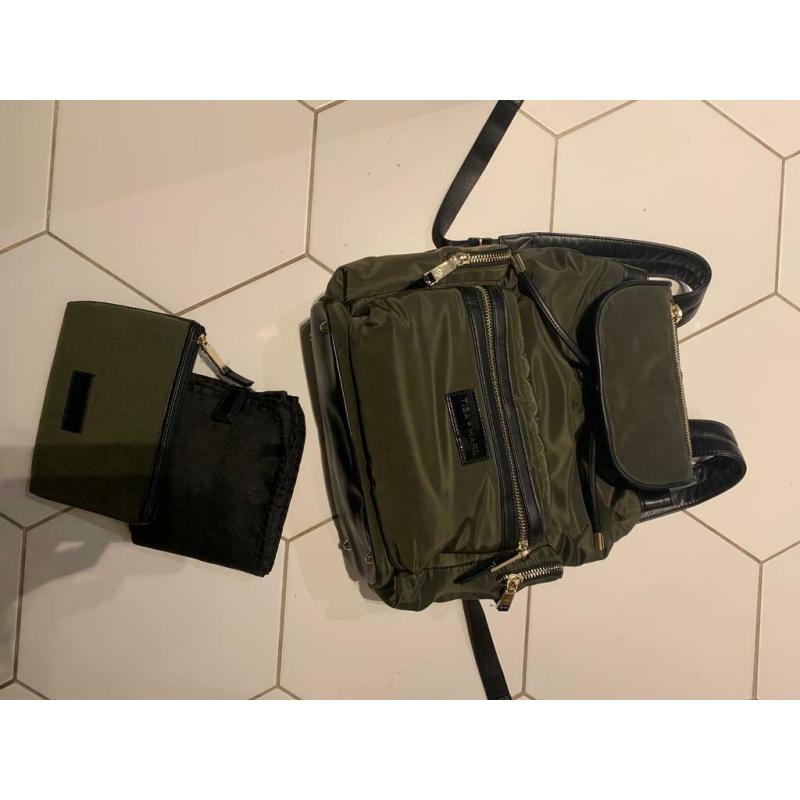 Tiba and Marl Kaspar Khaki Changing Bag / Backpack
