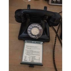 Black 1950s phone with G EC ext bell