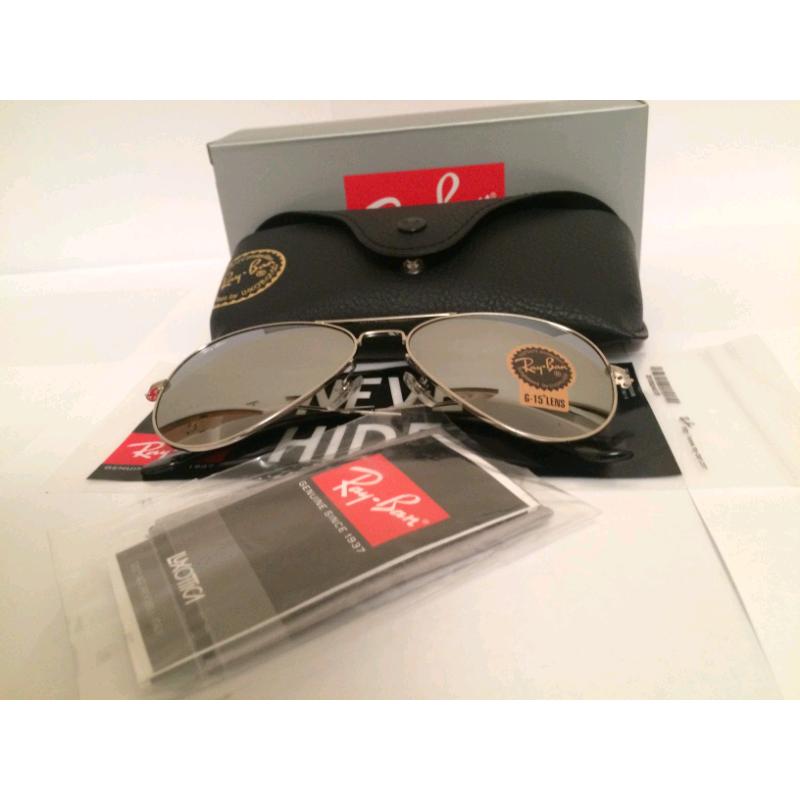RayBan Aviator Sunglasses RB3025 (silver frame/chrome lens)