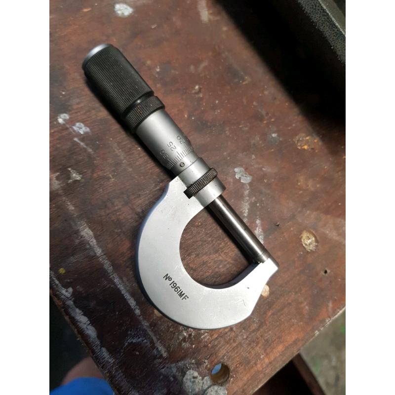 Moore & Wright micrometer Metric 25mm