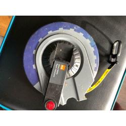 B and q 30m tape measure