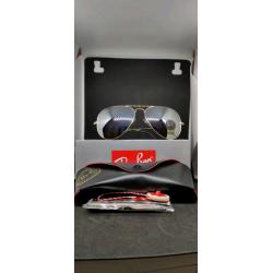 Ray-ban aviator sunglasses mirror