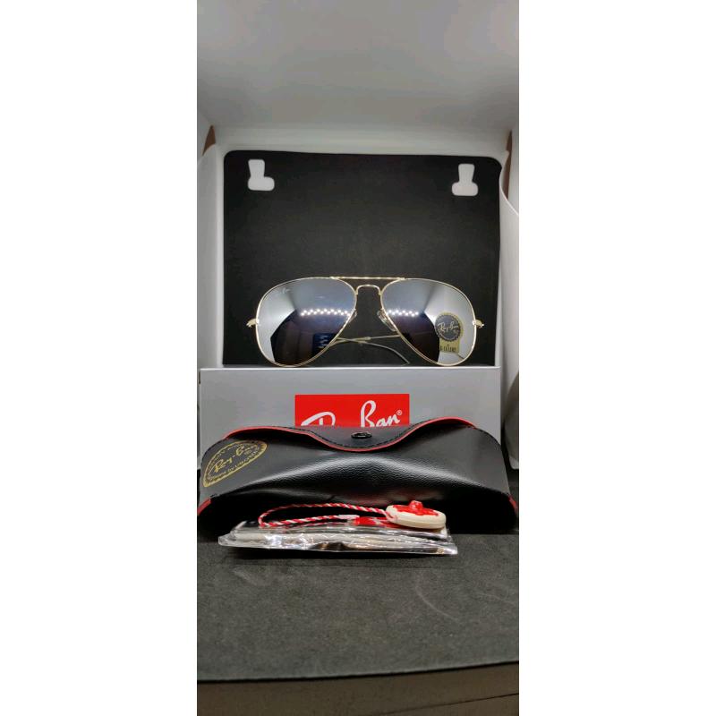 Ray-ban aviator sunglasses mirror