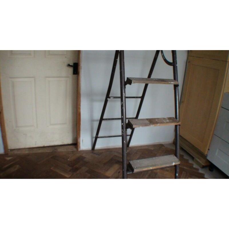 Set of Ladders