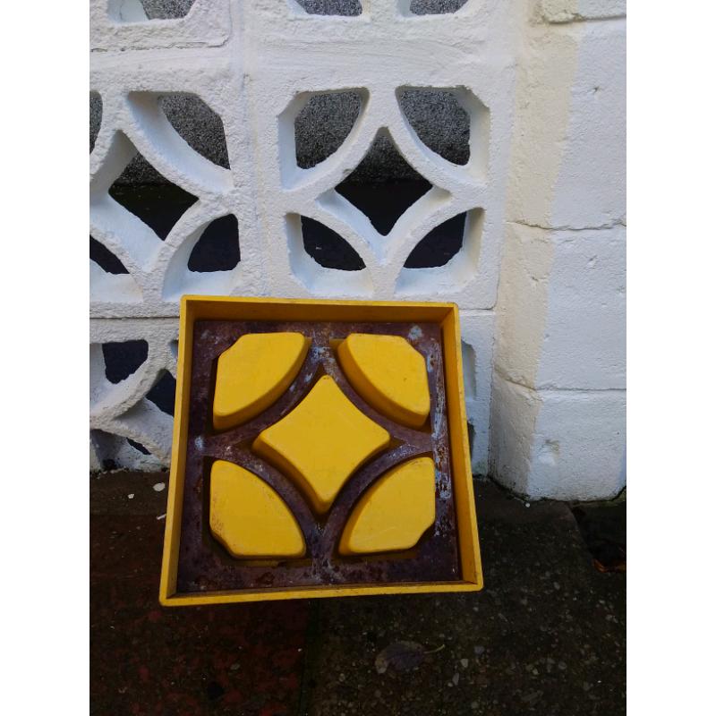 Block maker