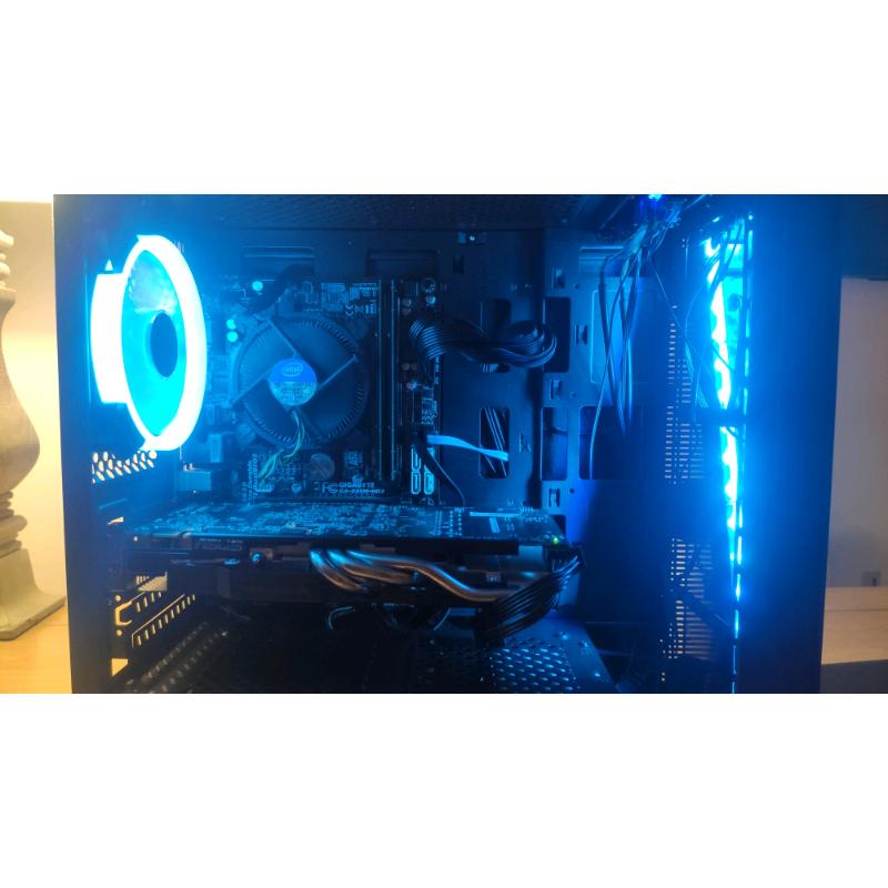 GAMING COMPUTER, WINDOWS 10 PRO, FORTNITE