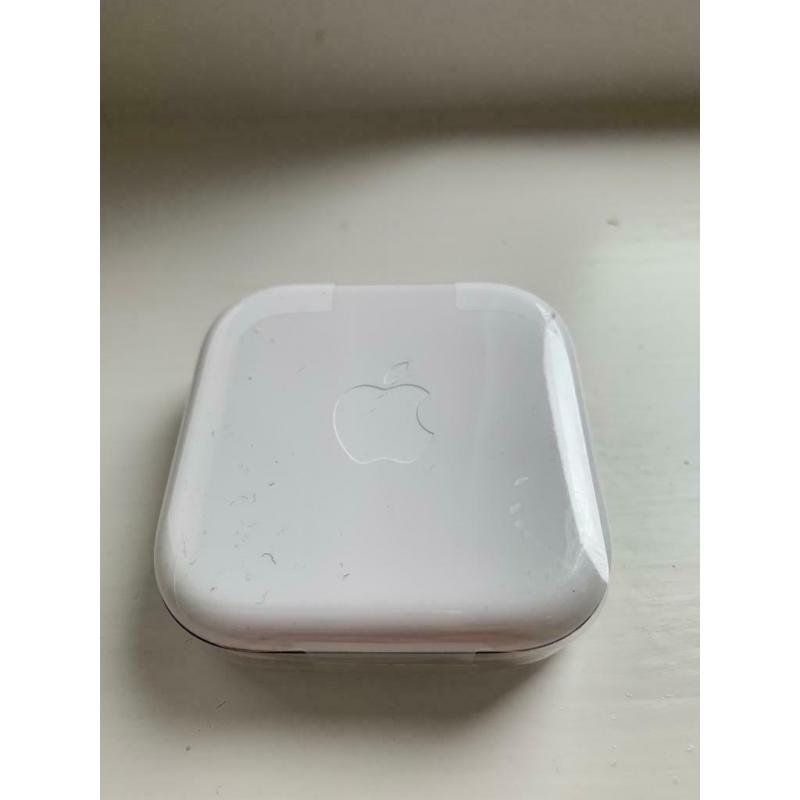 Apple Ear Pods
