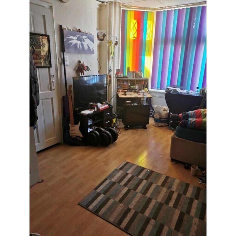 Blackpool - Readymade Fully Tenanted Block of 7 Flats - Click for more info