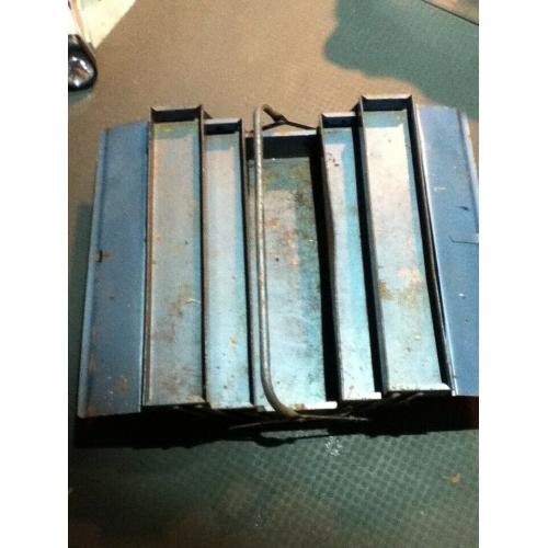 Cantilever Tool Box.