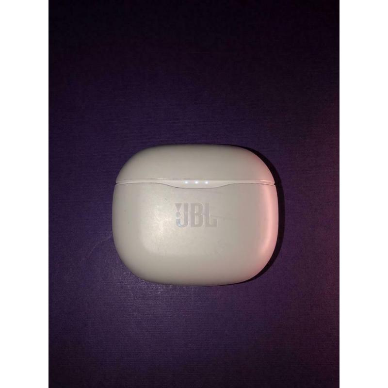 JBL TUNE 120TWS white