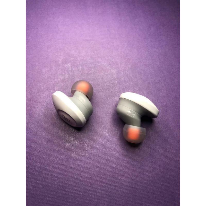 JBL TUNE 120TWS white