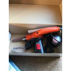 Black and decker sander