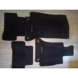 Mercedes C class 2019 floor mats Used as New