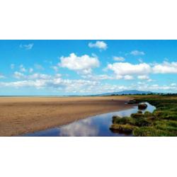 Beautiful brand new 6 berth static caravan avaialble on beachfront holiday park