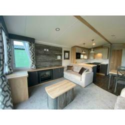 Beautiful brand new 6 berth static caravan avaialble on beachfront holiday park