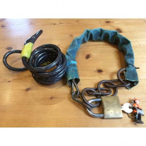 Padlock and chains