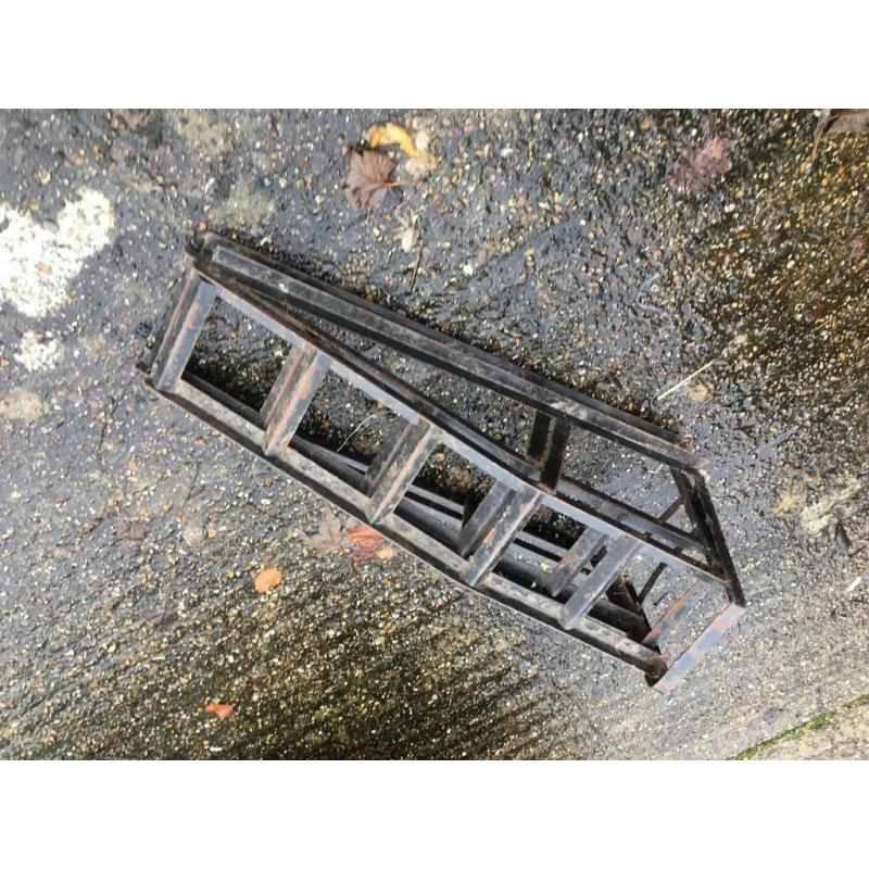 Two Wheel ramps /nesting metal ramps