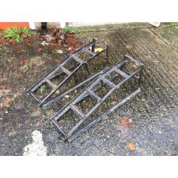 Two Wheel ramps /nesting metal ramps