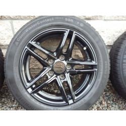 BMW Alloy wheels with winter tyres fits 1 series and 2 series 16"