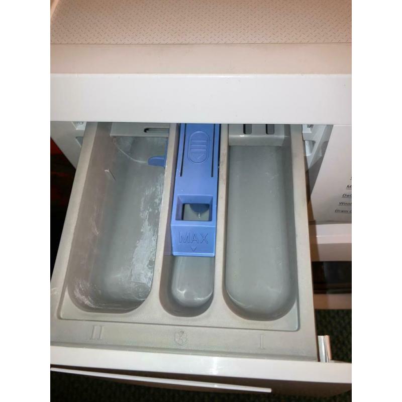 Logik 6kg 1200 spin washing machine