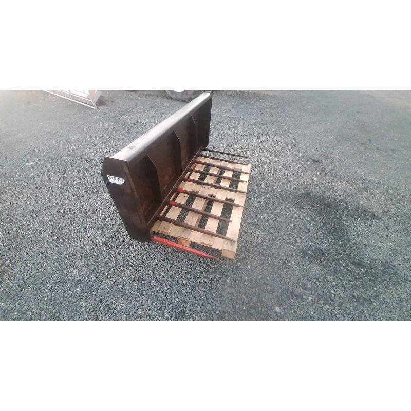 Tractor front loader 5ft dung grape muck fork euro 8 brackets