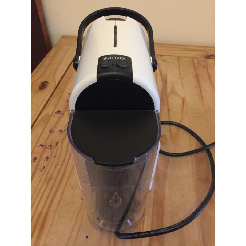 Nespresso Coffee Maker - great condition