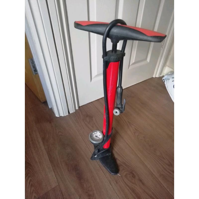 Bike pump / Paddock Pump